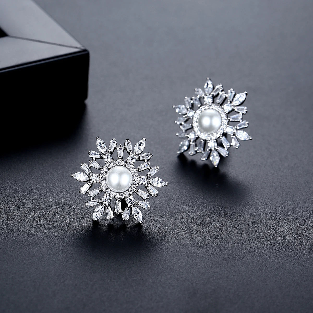 CZCITY Christmas New 2026 Cubic Zirconia Snow Flower Big Ear Stud Earrings for Women Korean Fashion Jewellery Gifts