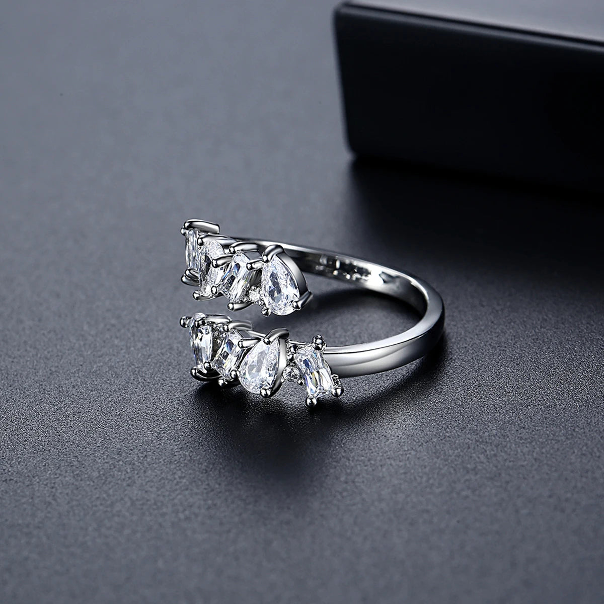 LUOTEEMI Cubic Zirconia Trendy Fashion Jewelry Adjustable Finger Ring for Girls High Quality Women Jewelry Factory Wholesale