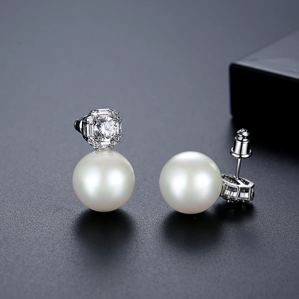 LUOTEEMI Luxury Cubic Zirconia Sugar Girl Lovely Big White Imitation Round Pearl Stud Earrings Rhodium Plated Jewelry