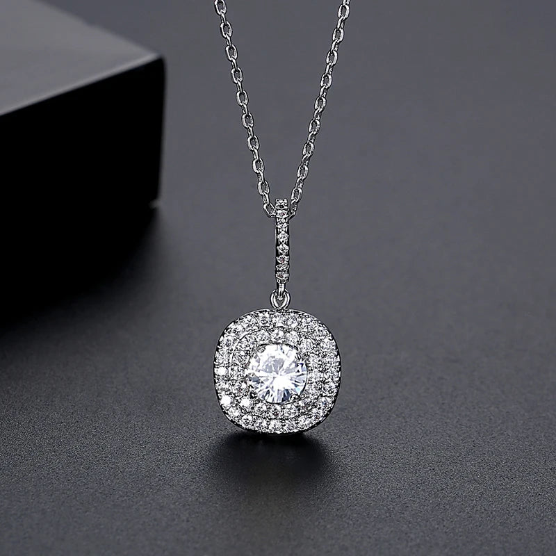 CZCITY Brand Luxury Women Exquisite Rhodium Plated Inlay a AA Top Quality Zircon Wedding Bridal Pendant Necklace Wholesale