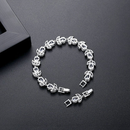 Bling Woman Dainty Luxury Stone Trendy 2026 Jewelry Charm Girl Bangle Hot Selling Bracelet Jewelry