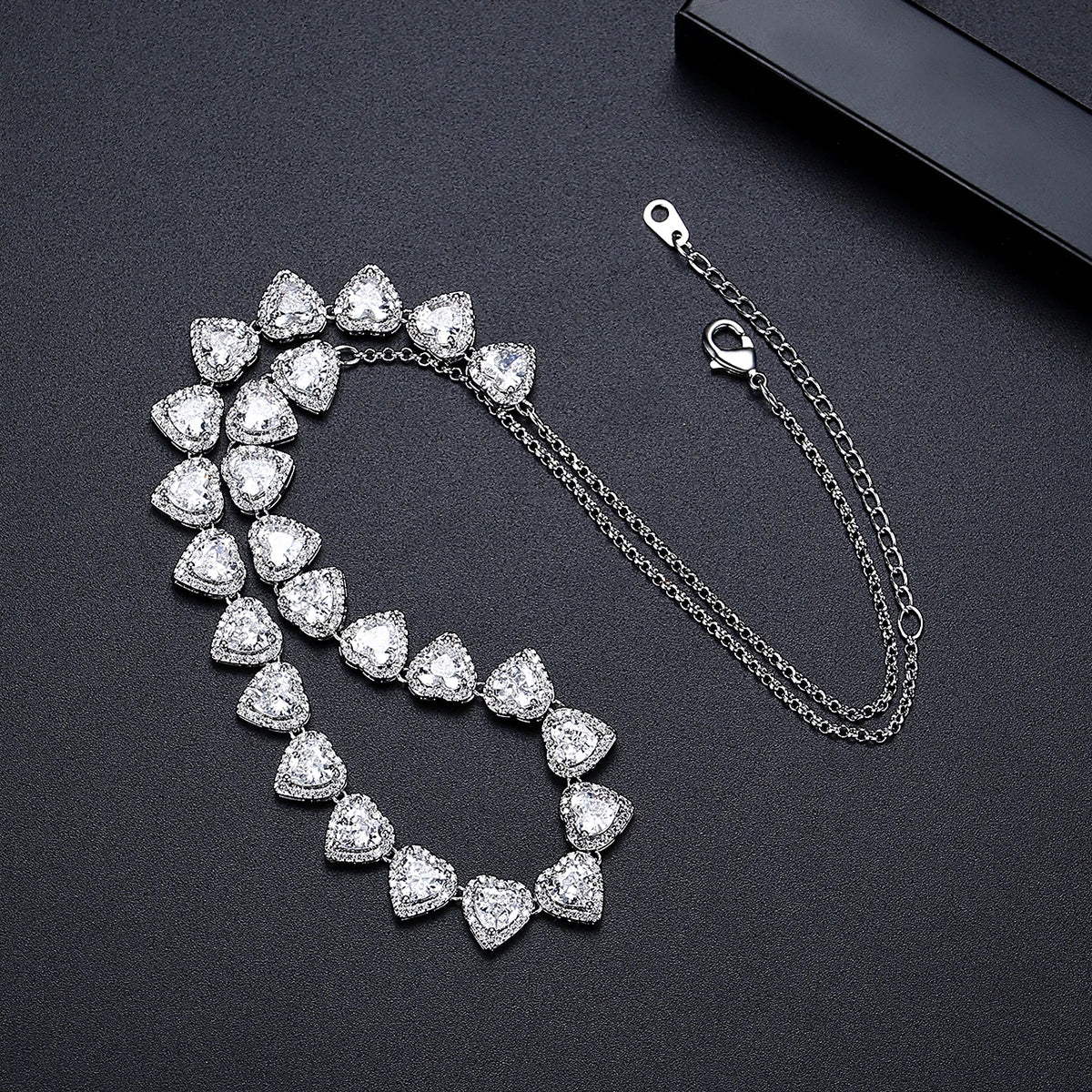 LUOTEEMI Luxury Chain Necklace Cubic Zirconia Heart Shape Elegant Party Anniversary Gifts Jewelry Charm Necklaces