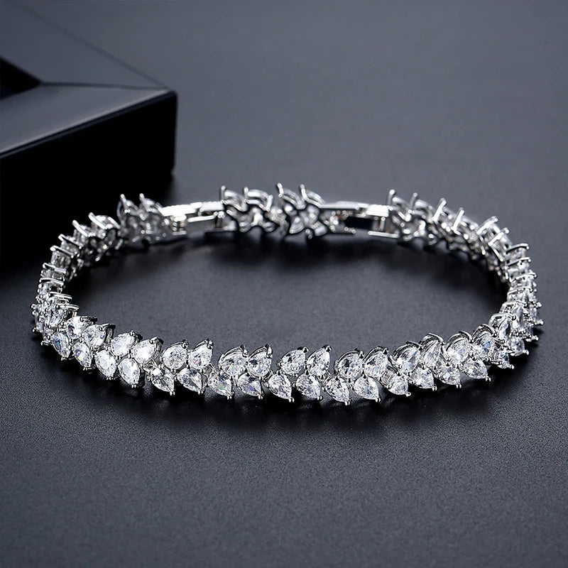 Live Jewelry Shopping | Trendy Rings, Earrings & Bracelets | Chic Statement Jewelry & Everyday Fashion Accessories
