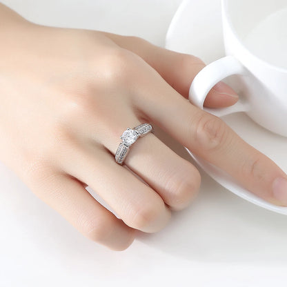 LUOTEEMI European Style 6mm 0.75ct Cubic Zirconia Diamond Engagement Women Girls Finger Ring