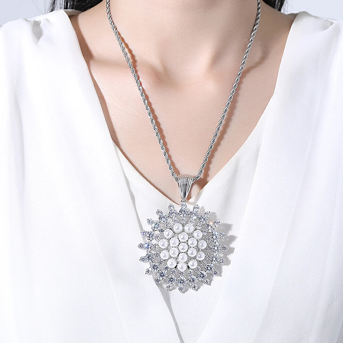 LUOTEEMI Luxury Cubic Zirconia with Imitation Pearl Sun Flower Elegant Women Long Chain Necklaces Fashion Jewelry