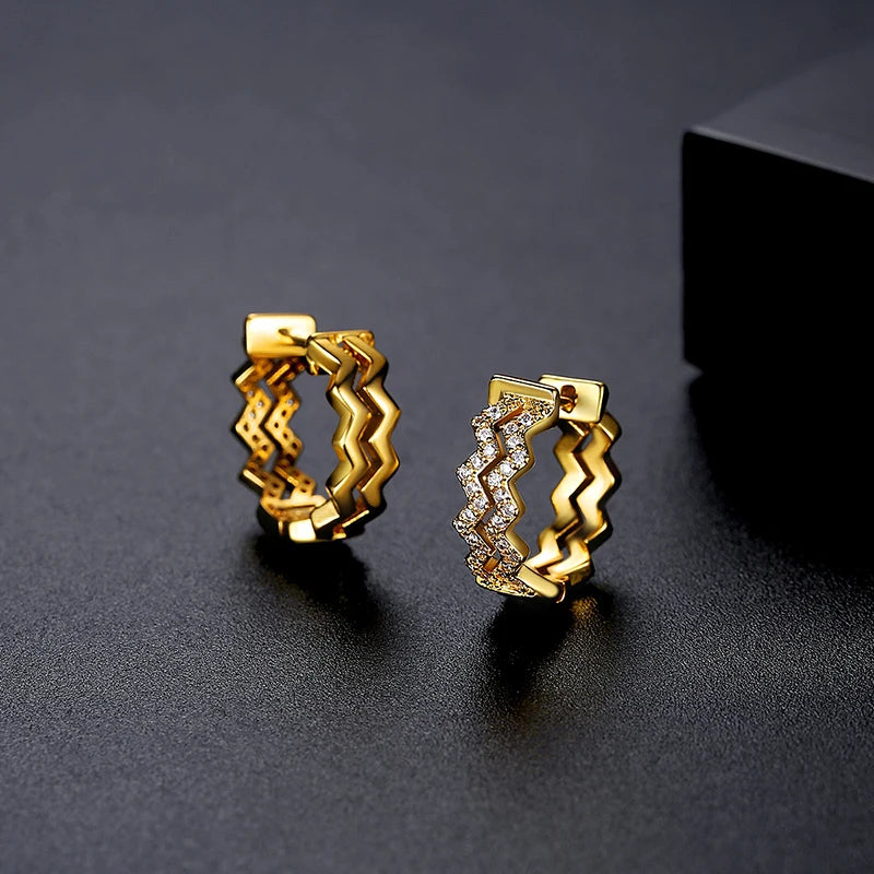 CZCITY Fashion Jewelry Gift Gold Plated Wavy Cubic Zirconia Crystals Huggie Earrings for Women