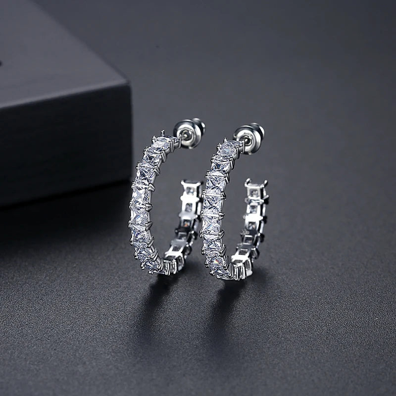 Lady Earing Jewelry New Fashion Large Geometric Bling Out Big Circle Woman Huggie Hoop Earring