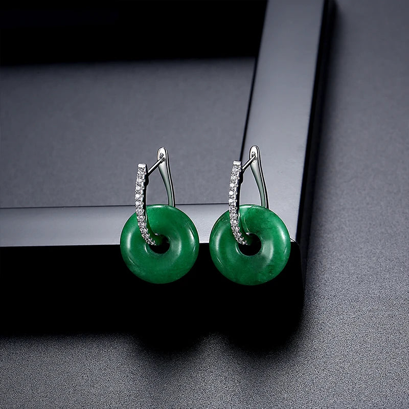 LUOTEEMI New Come Tiny CZ Zirconia Paved Huggie Clip on Earrings with Green Circle Round Jade Fashion Jewellery Women Earrings