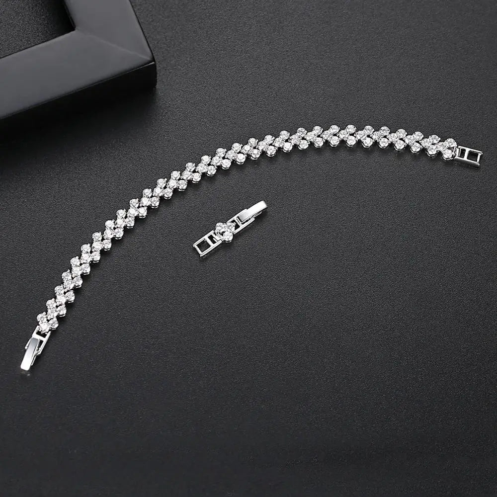 CZCITY Plain Paved 3A Cubic Zirconia Bracelet of Cut Stone Design for Woman Daily Wearing Jewelry