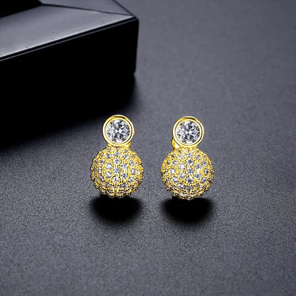 LUOTEEMI Tiny CZ Paved Clear Zircon Beaded Elegant Earrings Stud for Girls Classic Design Women Ball Korean Trendy Stud Earings