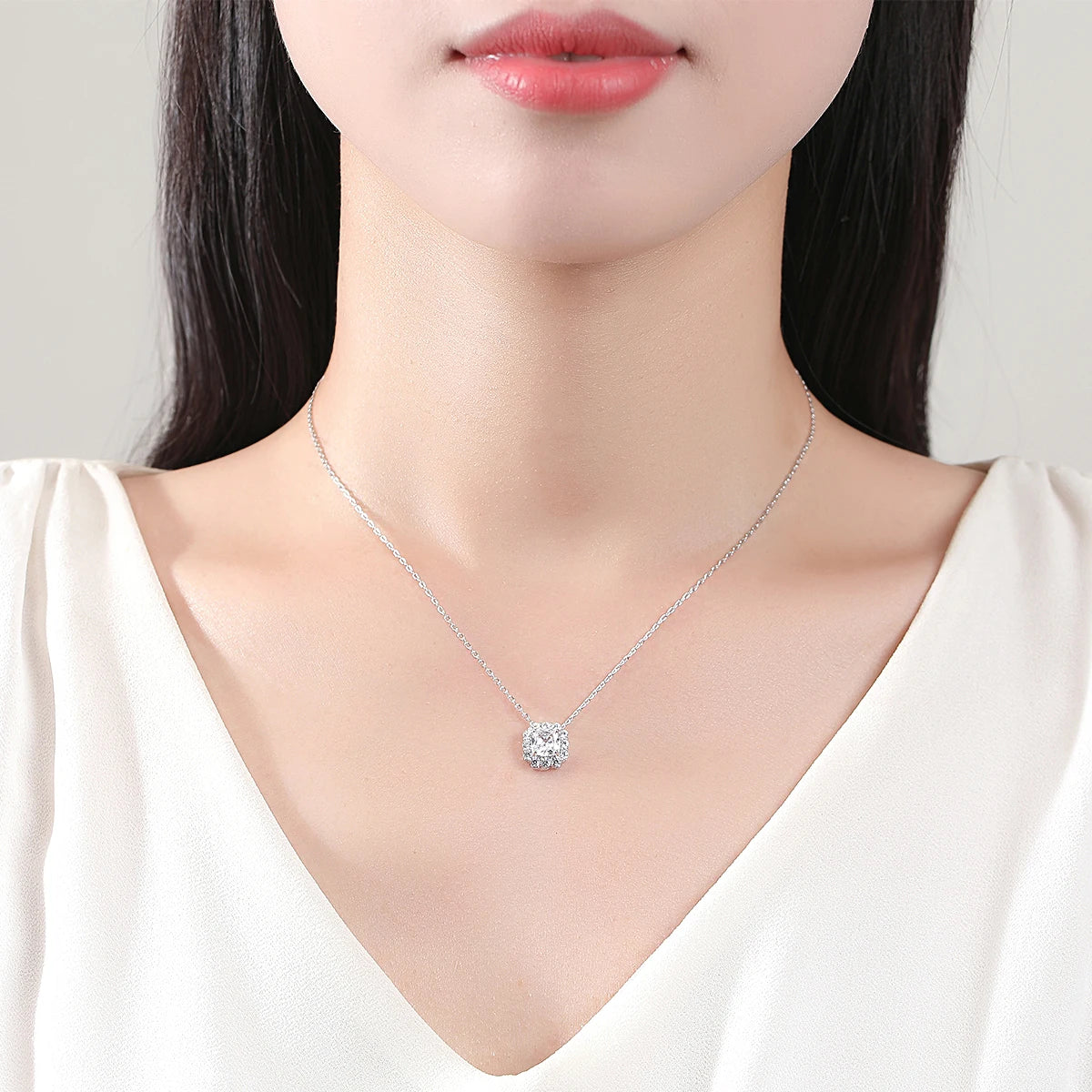 CZCITY New Brass Jewelry Wholesale Elegant Fashion Trendy Vintage Square Pendant Rhodium Cubic Zirconia Necklaces