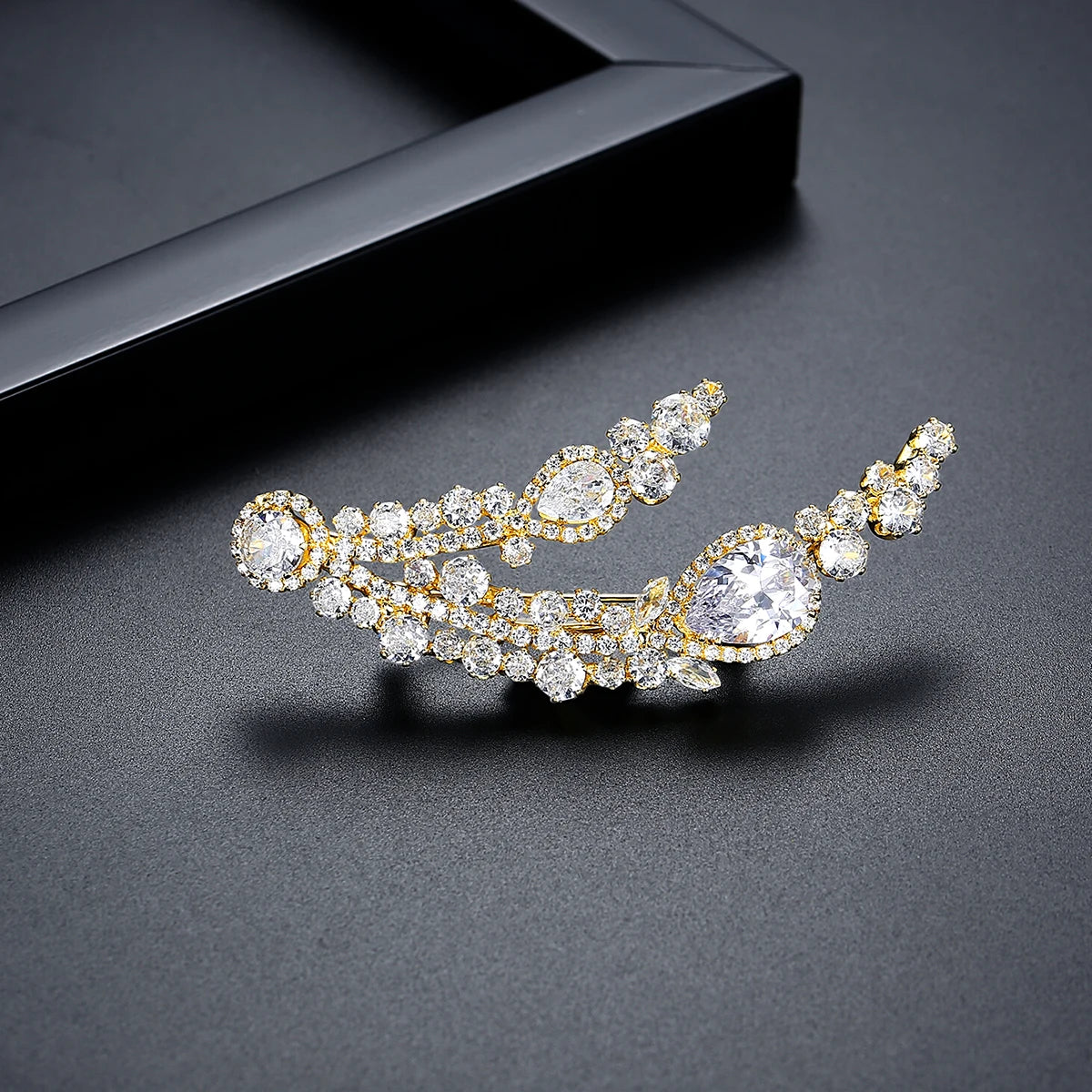 LUOTEEMI Cubic Zirconia Oval and Tear Drop Luxury Flower CZ Big Brooches for Women Real White Gold Plated Low MOQ