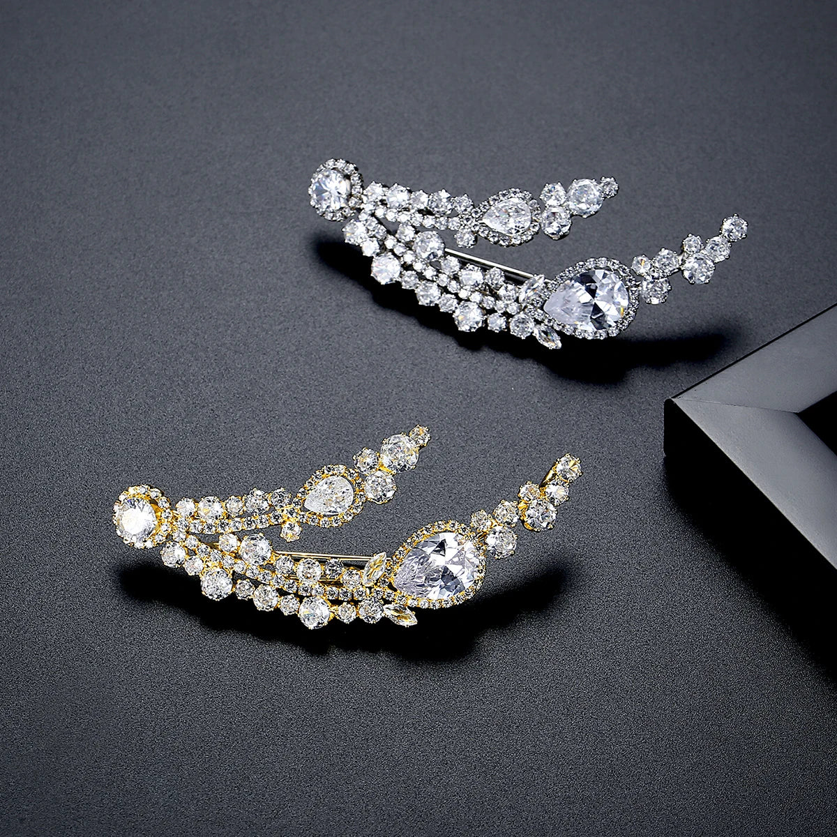 LUOTEEMI Cubic Zirconia Oval and Tear Drop Luxury Flower CZ Big Brooches for Women Real White Gold Plated Low MOQ
