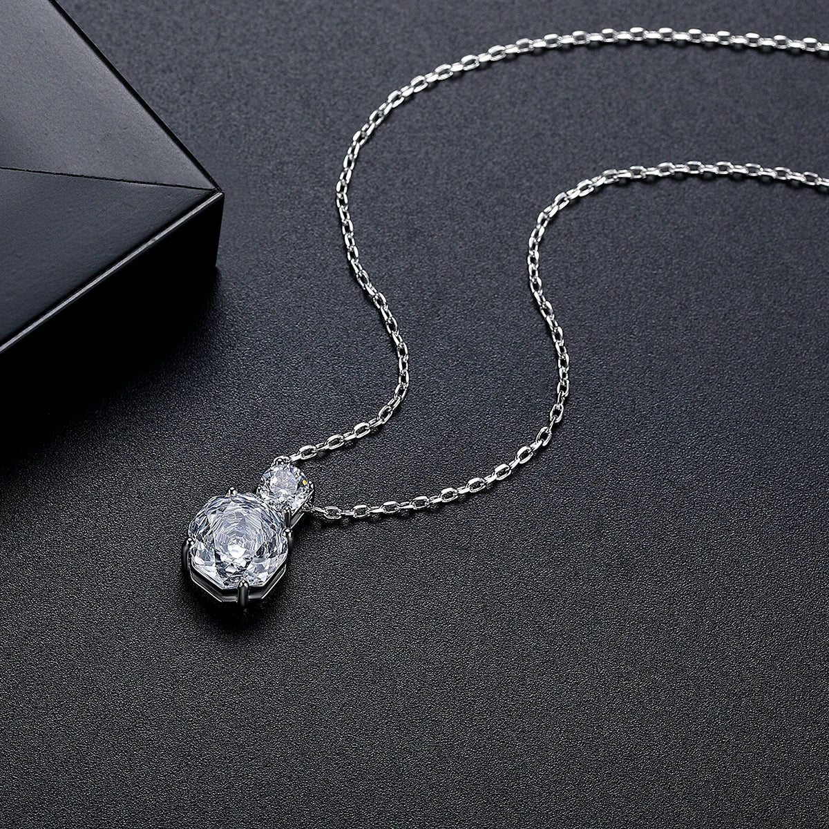 CZCITY Korean Design Millennium Rose Cut Octagonal Zircon Clear and Pink Classic Girls Trendy Link Chain Pendants Necklaces