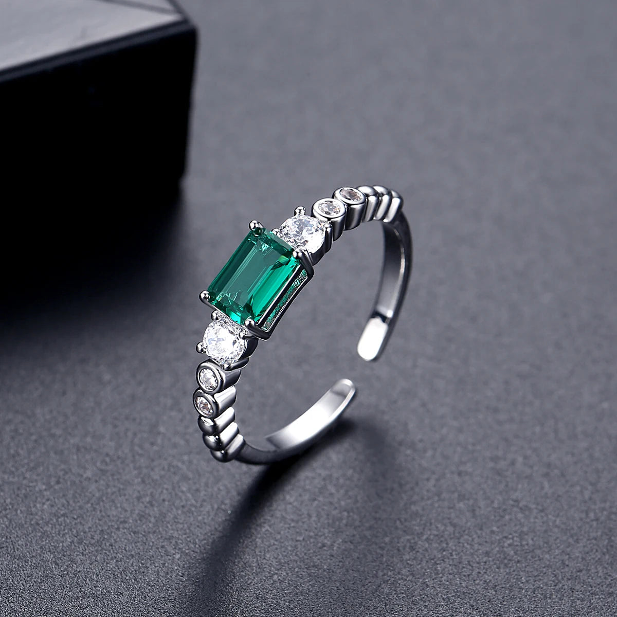 LUOTEEMI New Design Pink and Green Trendy Fashion Thin Japanese Women Open Adjustable Finger Rings Daily Wear Hand Jewelry