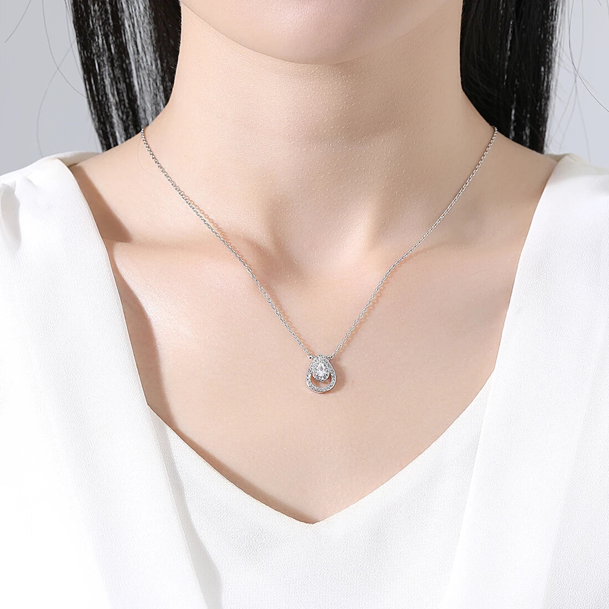 LUOTEEMI Classic Design Women Trendy Brass Fashion Tear Drop Tiny Zircon Jewelry Earrings and Necklace Sets Ready to Ship