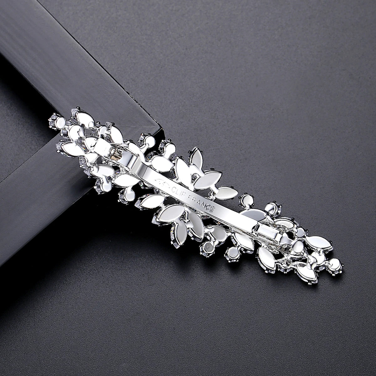 Bridal Party Wedding Luxury Jewelry Designer Stylist Korean Clip Pin for Girl Hair Accessories Woman