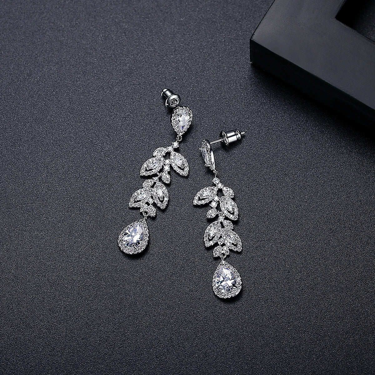 Cubic Zirconia Zircon Drop Woman Statement Fashion  Earing for Wedding Bridal Earring