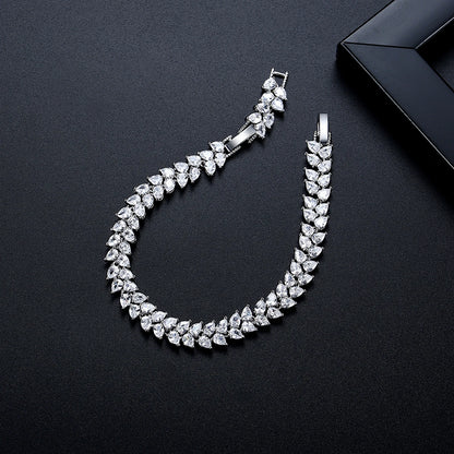 CZCITY New Come Luxury Wedding Bridal Ladies Bracelet Cute Water Drop Delicate Cute Girls Hand Bracelets Hand Jewelry