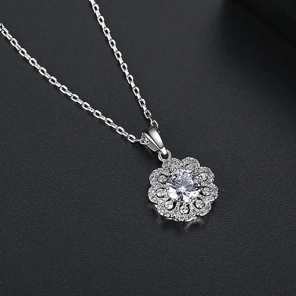 CZCITY Elegent Cubic Zircon Flower Round Pendant of Gold Plating Necklace for Woman Engagement Jewelry