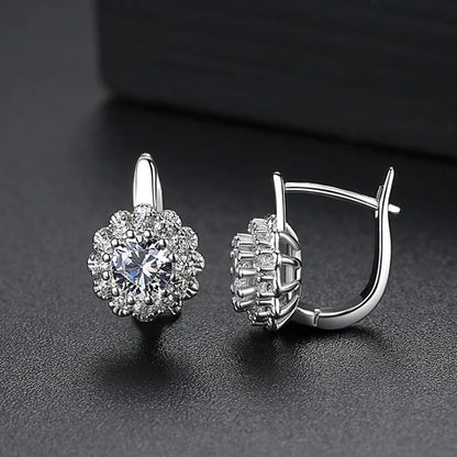CZCITY Fashion 18k Gold Women Earrings New Cubic Zirconia Flower Huggie Earrings