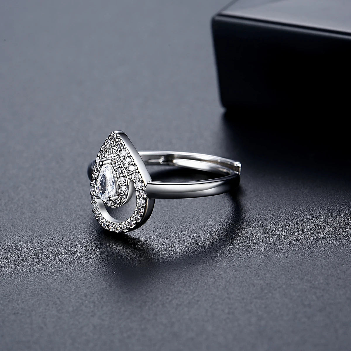 LUOTEEMI Tear Drop Cubic Zirconia Fashion Open Size Jewelry Finger Ring Rhodium Plated Girls Jewelry Ready to Ship