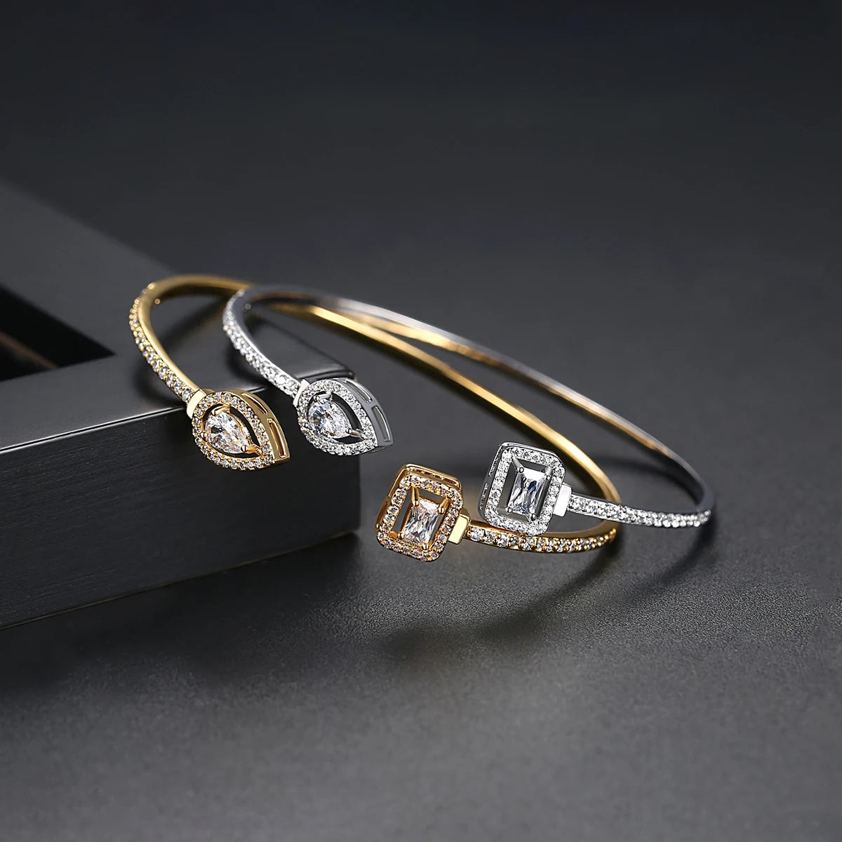 CZCITY 2026 Girl Gold Jewelry Woman Charm Indian Beautiful Women Hot Sale Cuff Bangles