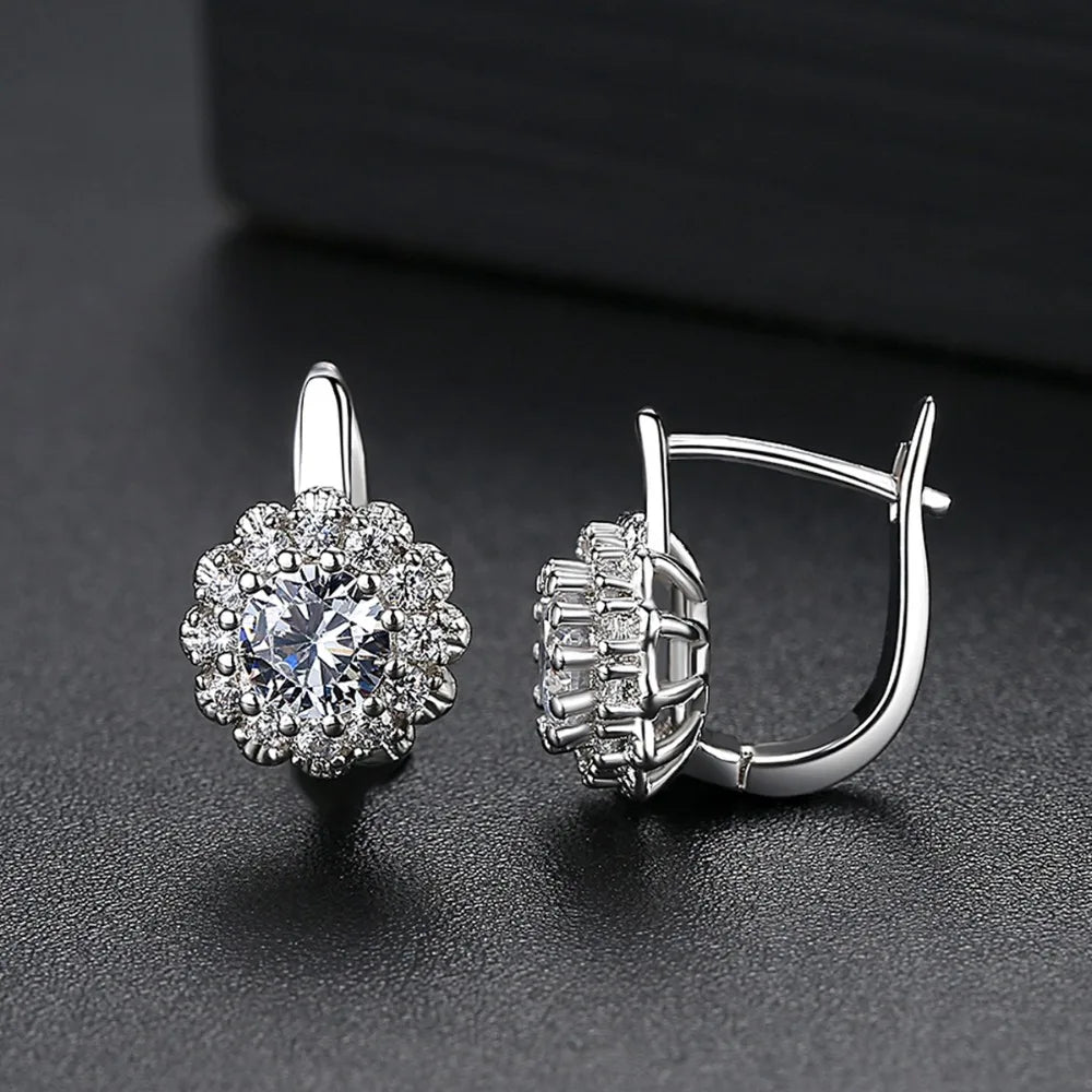CZCITY Fashion 18k Gold Women Earrings New Cubic Zirconia Flower Huggie Earrings