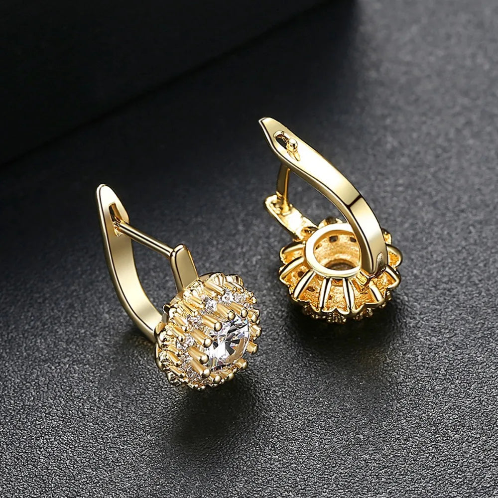 CZCITY Fashion 18k Gold Women Earrings New Cubic Zirconia Flower Huggie Earrings
