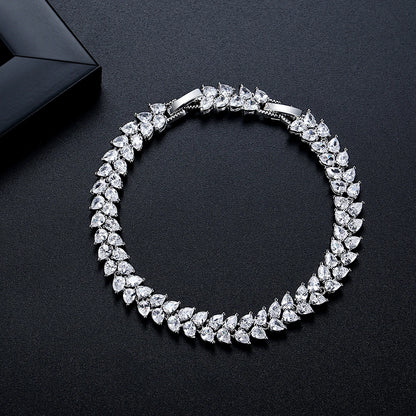 CZCITY New Come Luxury Wedding Bridal Ladies Bracelet Cute Water Drop Delicate Cute Girls Hand Bracelets Hand Jewelry