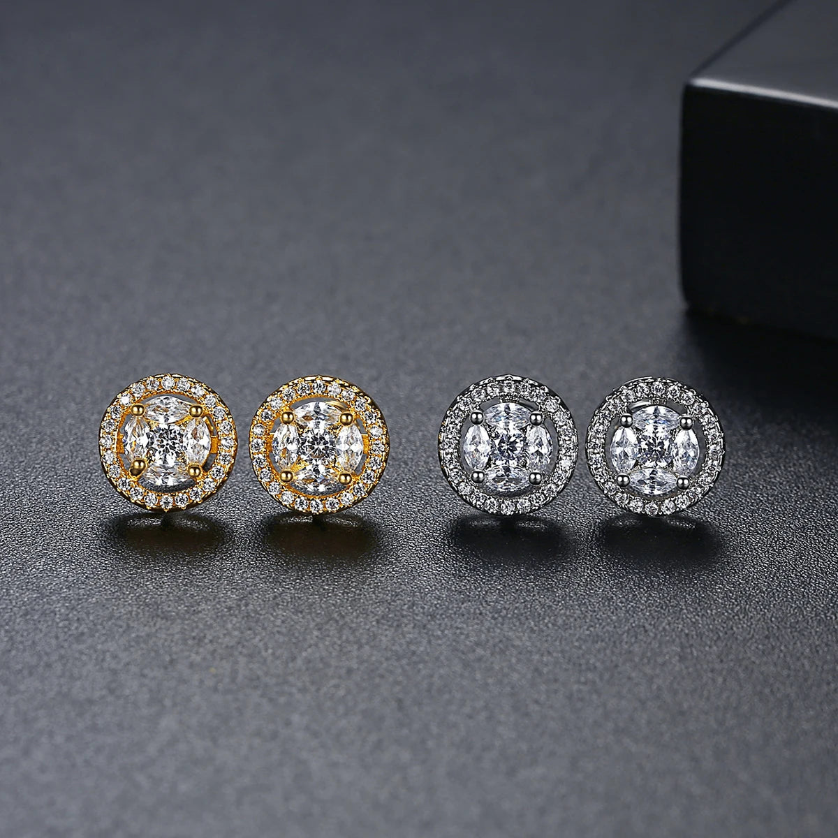CZCITY Round Fashion Stud Luxury Cubic Zirconia Jewellery for Woman18k Geometric Zircon Stud Earrings