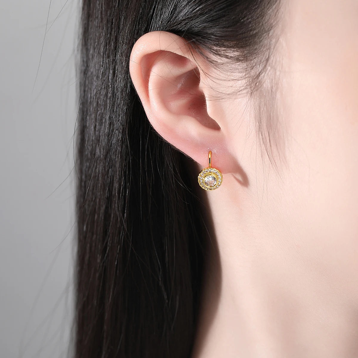 CZCITY Brass Elegant Woman Earing 2026 Cubic Zirconia Hoop Statement Charm Luxury Gold Korean Earrings