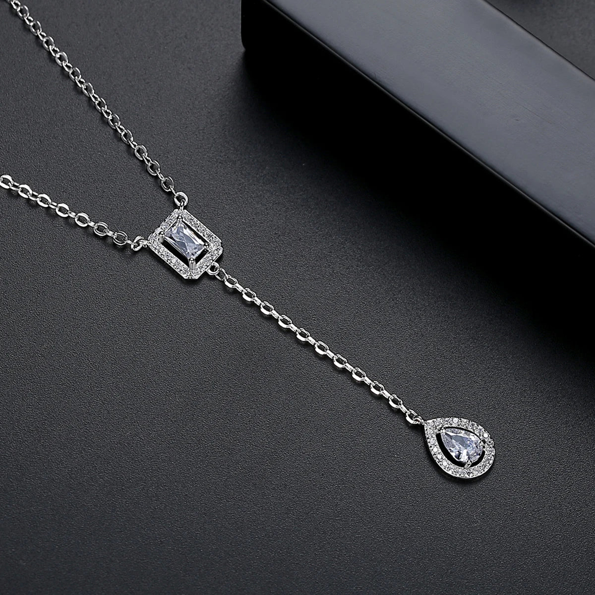 CZCITY Hot Sale CZ Diamond Pendant Necklace 18K Gold Plated Necklace Jewelry for Gifts Party