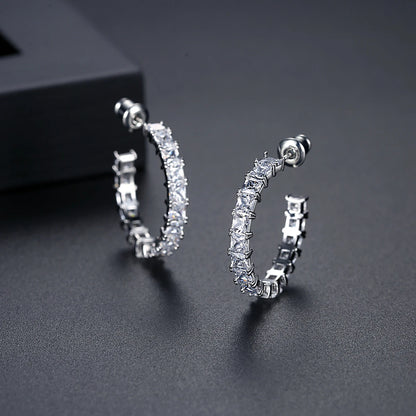 Lady Earing Jewelry New Fashion Large Geometric Bling Out Big Circle Woman Huggie Hoop Earring