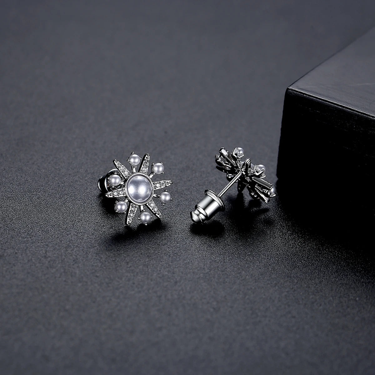 CZCITY Jewelry Earing Lady Woman Fashion Stud Big Statement 2025 CZ Pave Hot Sale Pearl and Flower Earrings