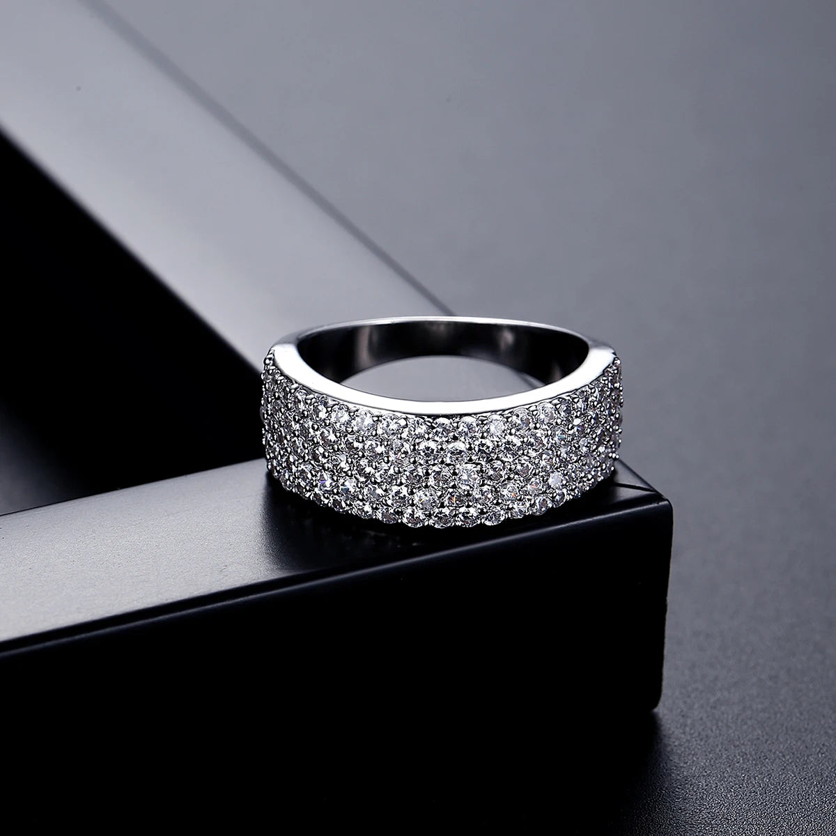 LUOTEEMI Luxury Jewelry Real Gold Plated Fashionable a AA Top Quality Zircon Micro Pave Diamond Wife Wedding Hot Sale Ring