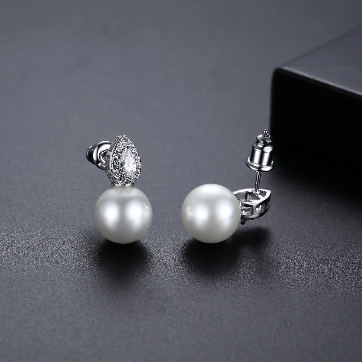 LUOTEEMI Cute Fashion Korean Tear Drop Zircon Stone Round Trendy Imitation Pearl Small Office Lady Jewelry Stud Earrings Trendy