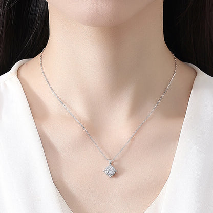 LUOTEEMI Classic Design Delicate Women Brass Cooper Alloy Zircon Stone Pendants Daily Wear High Quality Jewelry Necklace