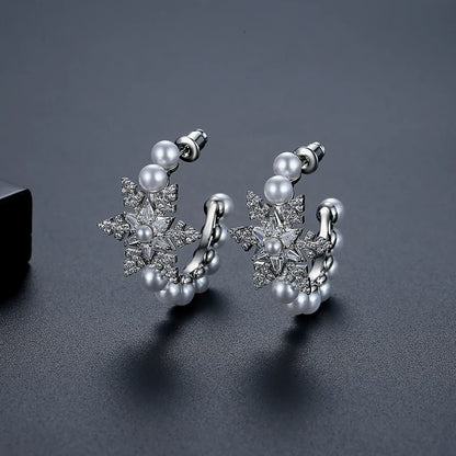 CZCITY the New Listing Christmas Earing Jewelry Woman Hoop Pearl Zircon Bohemian Huggie Lady Bridal Snowflake Earring