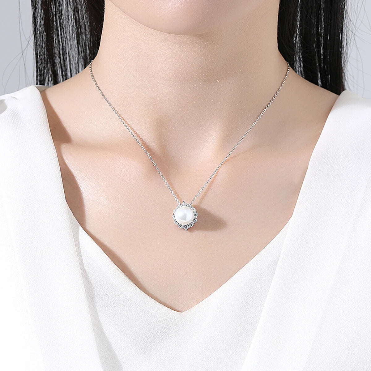 LUOTEEMI Brass Fashion Rhodium Plated High Quality Clear CZ Zircon Stone Imitation Pearl Stud Chain Necklace Jewelrt Sets